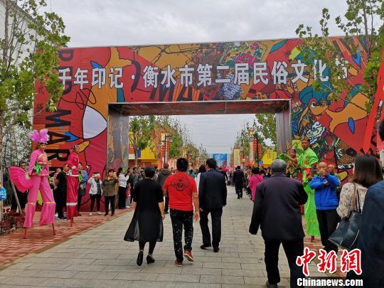 河北武强“千年大集”:再现冀中南上世纪六七十年代农村生活场景